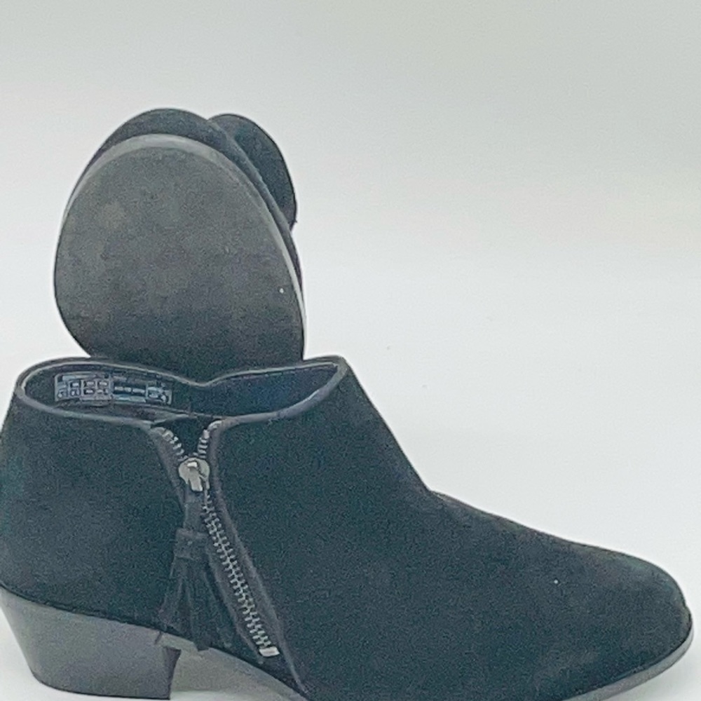 VIONIC Suede Size 8.5 Serena Black Ankle Boots Side Zipper Westen Boot